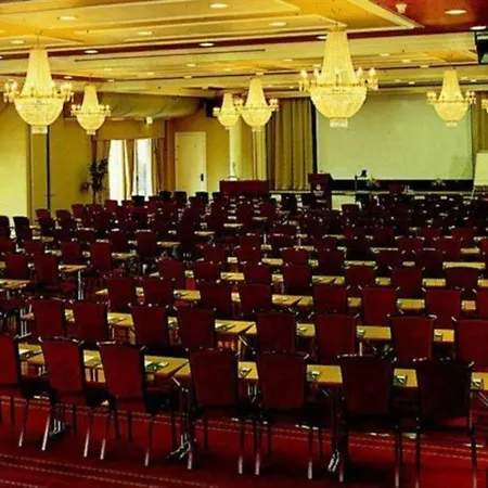 度假村 斯堪迪瓦尔德莱斯度假村 4*