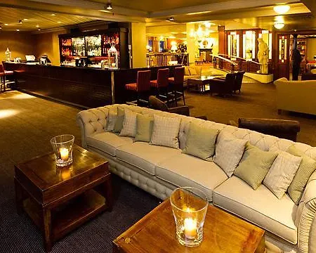 斯堪迪瓦尔德莱斯度假村 4* 法格纳斯